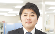 川島 尊信